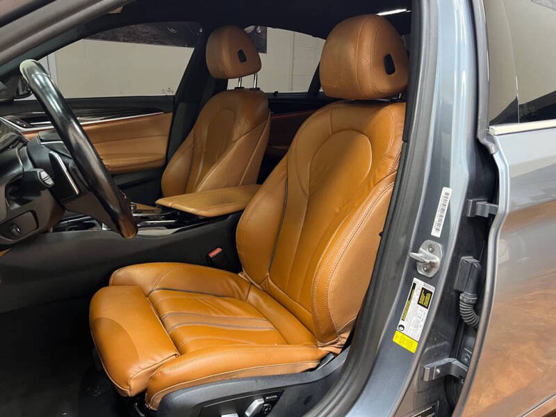 2017 BMW 5 Series 540i