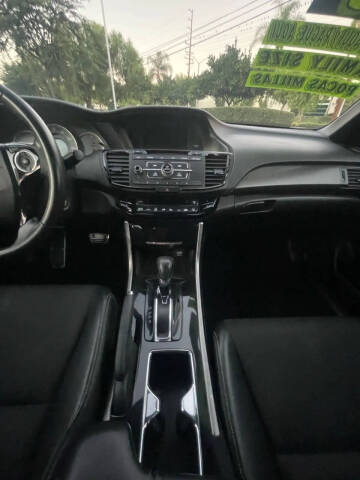 2017 Honda Accord Sport