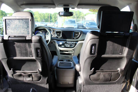 2018 Chrysler Pacifica Touring L Plus