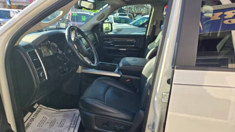 2017 RAM 1500 Laramie