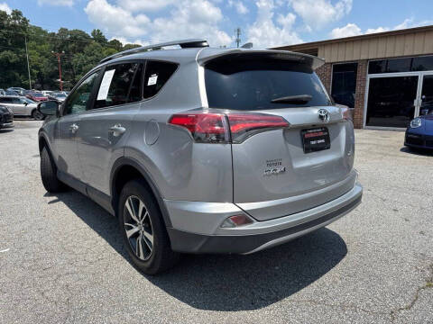 2017 Toyota RAV4 XLE