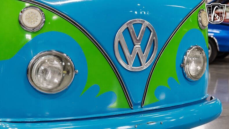 1977 Volkswagen Bus