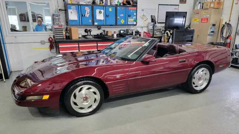 1993 Chevrolet Corvette for sale at Great Lakes Classic Cars LLC in Hilton NY