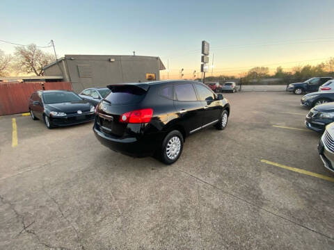 2012 Nissan Rogue S