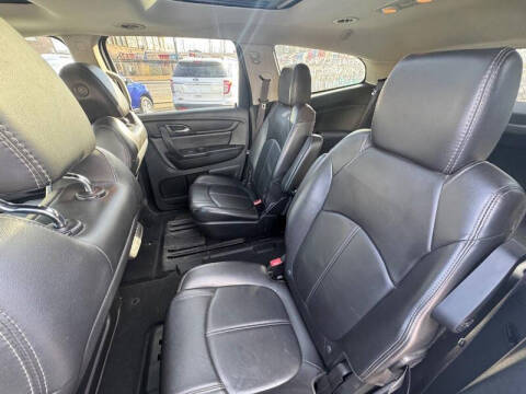 2017 Chevrolet Traverse LT