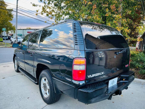 2002 GMC Yukon XL Denali