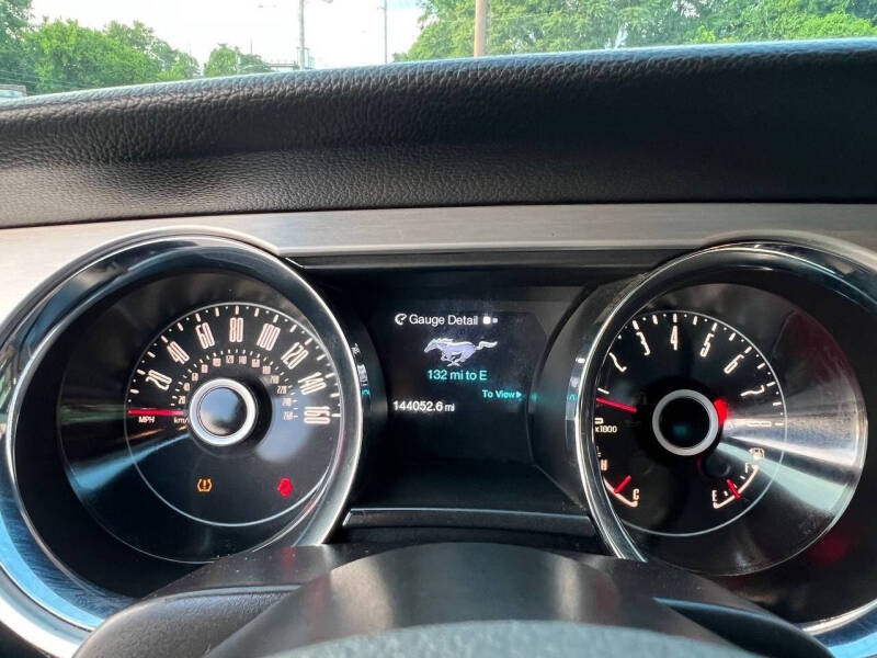 2014 Ford Mustang V6 Premium