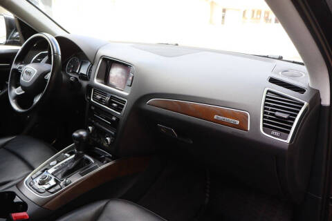 2017 Audi Q5 2.0T quattro Premium Plus