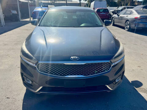 2018 Kia Cadenza Premium