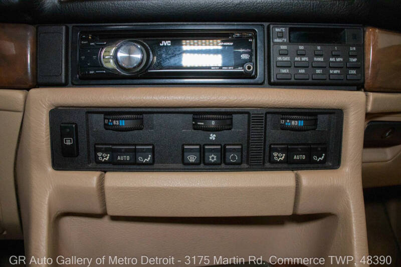 1990 BMW 7 Series 735i