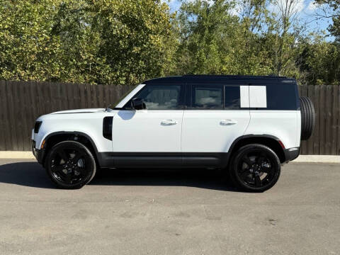 2026 Land Rover Defender 110 P300 S