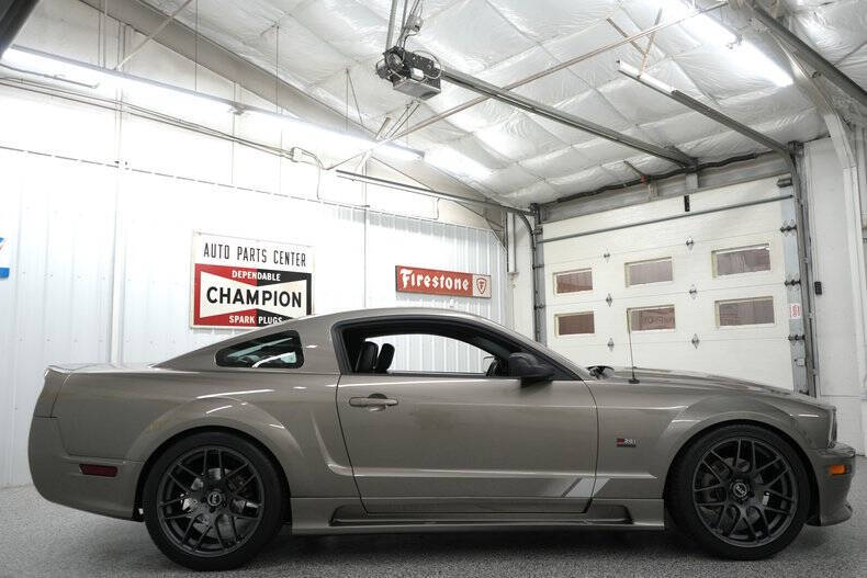 2005 Ford Mustang
