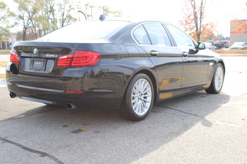 2011 BMW 5 Series 535i