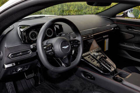 2025 Aston Martin Vantage