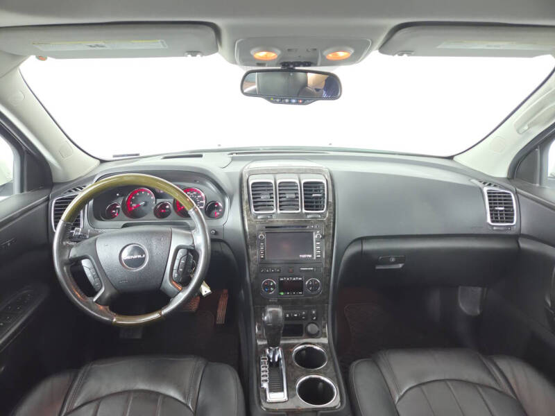 2011 GMC Acadia Denali