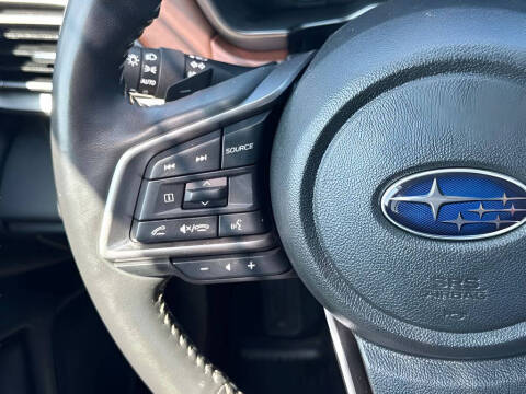 2025 Subaru Outback Touring XT