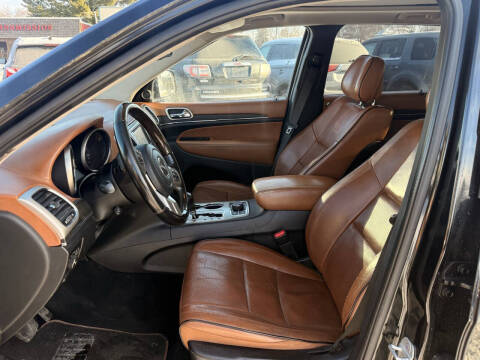 2012 Jeep Grand Cherokee Overland Summit