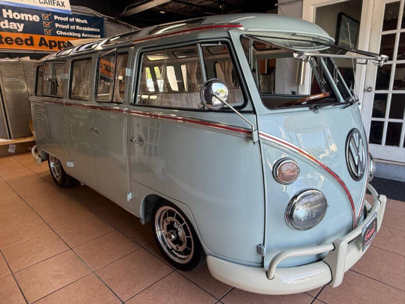 1972 Volkswagen Bus