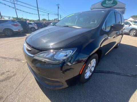 2017 Chrysler Pacifica Touring
