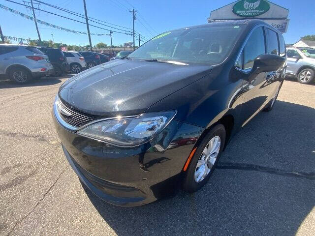 2017 Chrysler Pacifica Touring