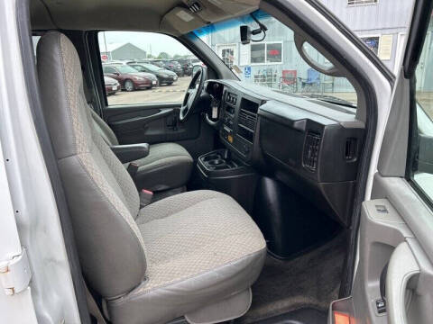 2008 Chevrolet Express LS 3500