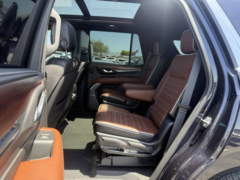 2023 GMC Yukon Denali Ultimate