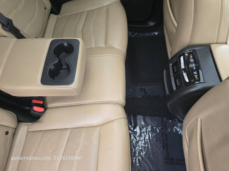 2018 Cadillac XT5 Platinum