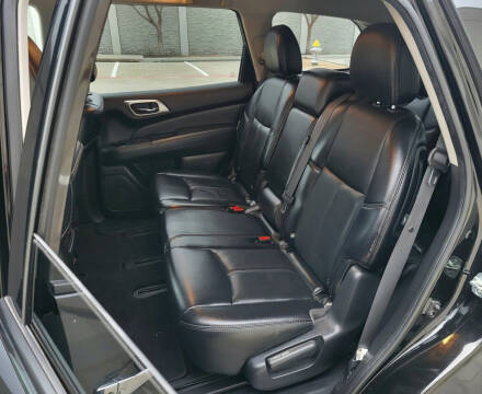 2019 Nissan Pathfinder SL