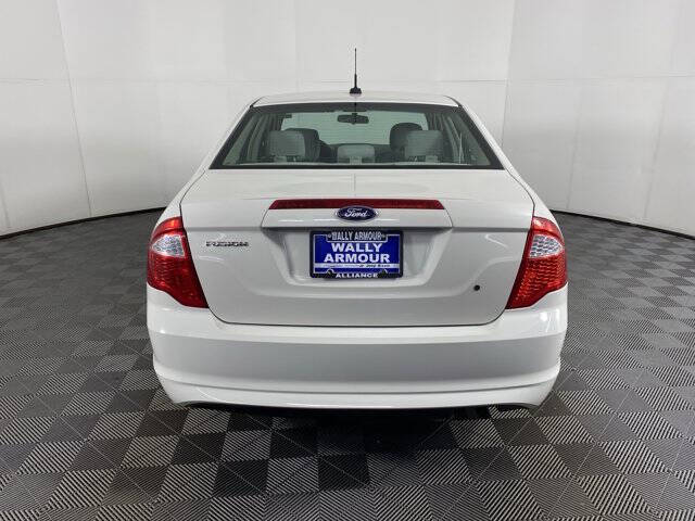 2012 Ford Fusion S