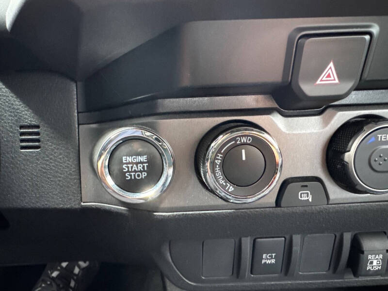 2023 Toyota Tacoma TRD Off-Road