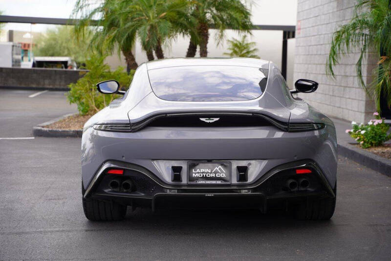 2020 Aston Martin Vantage