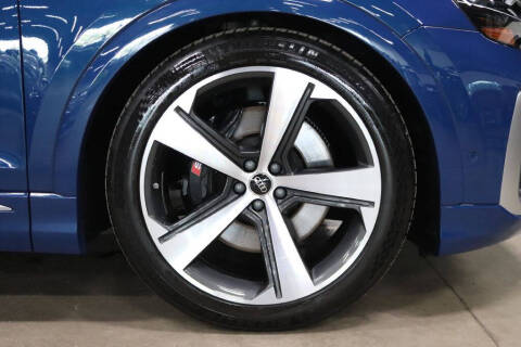 2024 Audi SQ8 4.0T quattro Prestige