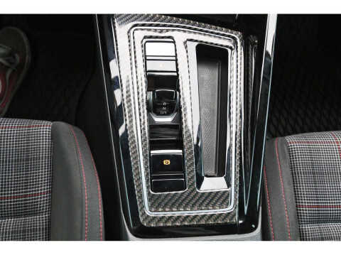 2023 Volkswagen Golf GTI 40th Anniversary Edition