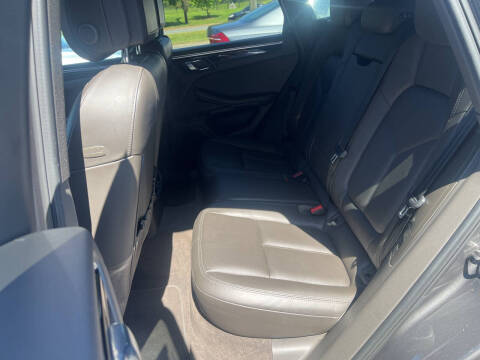 2016 Porsche Macan S