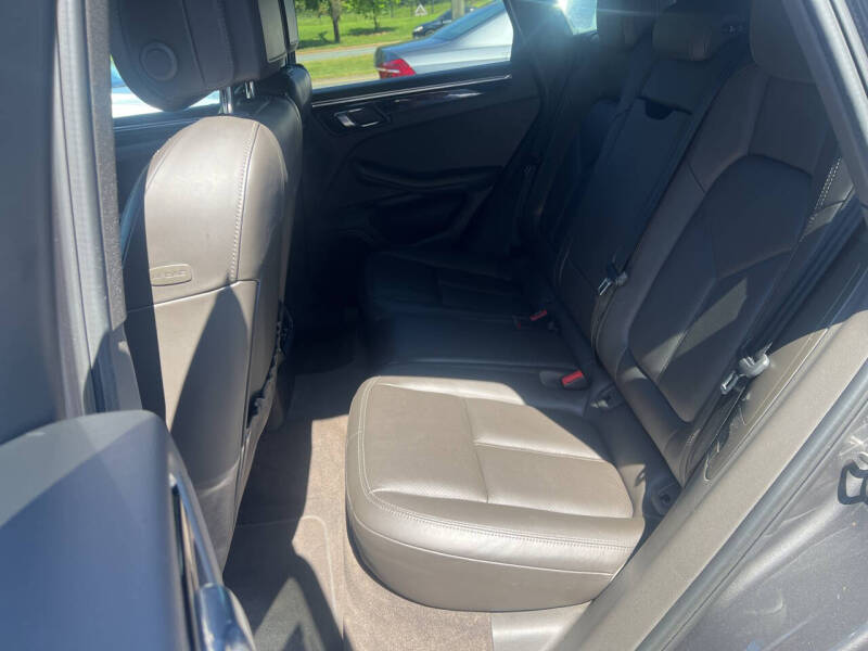 2016 Porsche Macan S