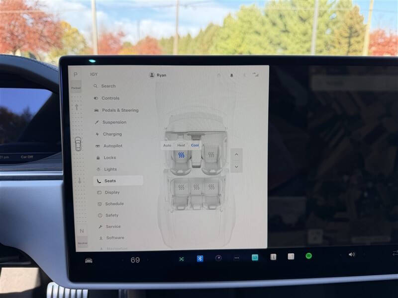 2021 Tesla Model S Plaid