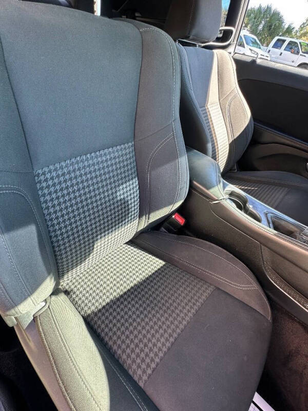 2017 Dodge Challenger R/T