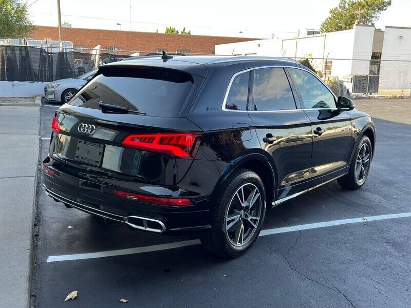 2020 Audi Q5 e quattro Premium 55 TFSI