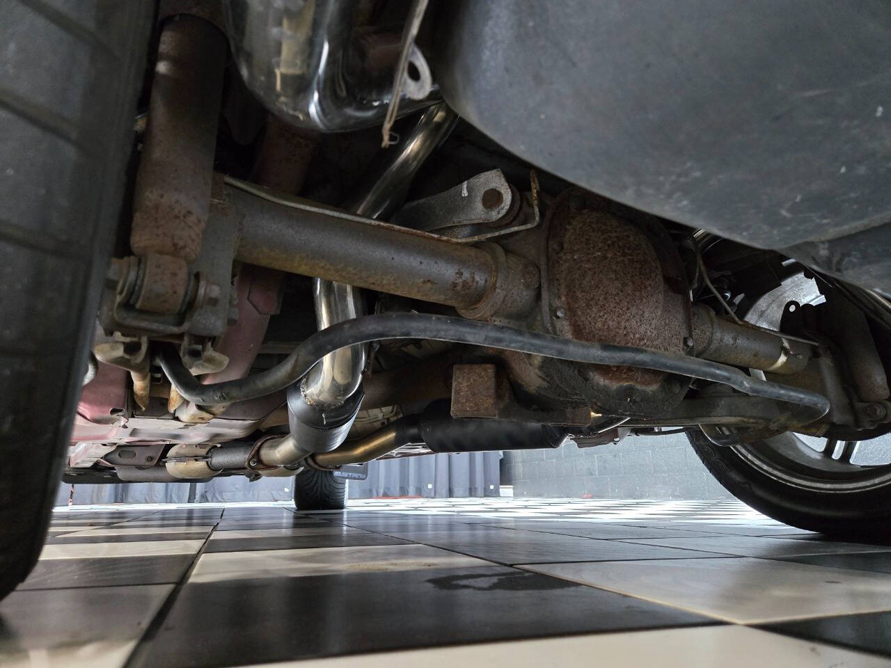 1990 Ford Mustang 40