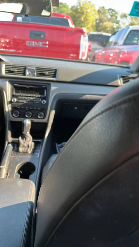 2015 Volkswagen Passat 1.8T Wolfsburg Edition