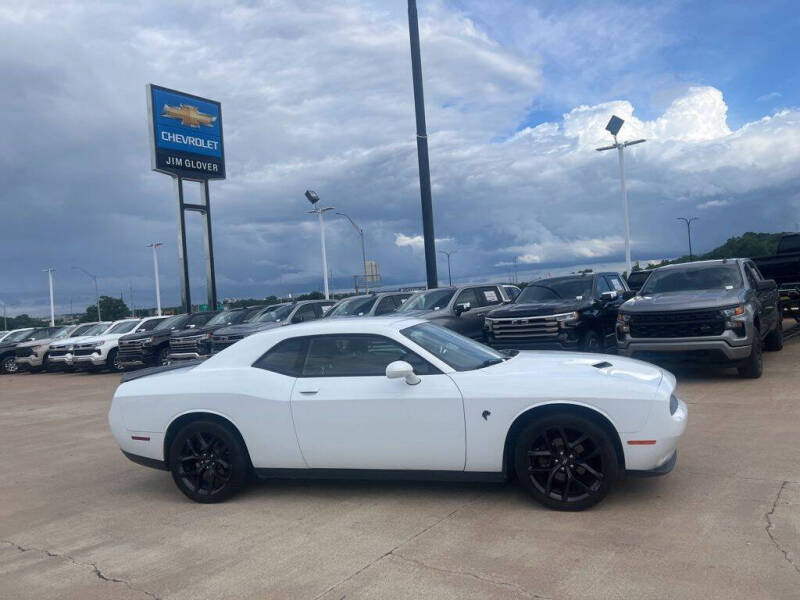 2021 Dodge Challenger SXT