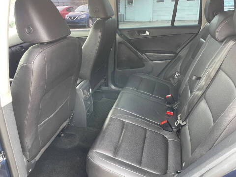 2012 Volkswagen Tiguan SEL