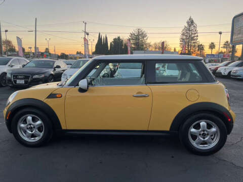 2009 MINI Cooper