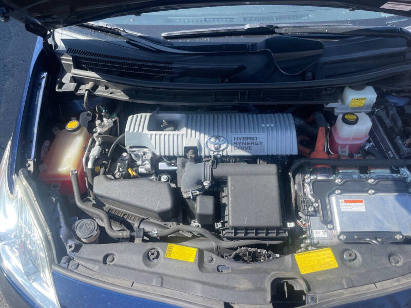 2012 Toyota Prius Two