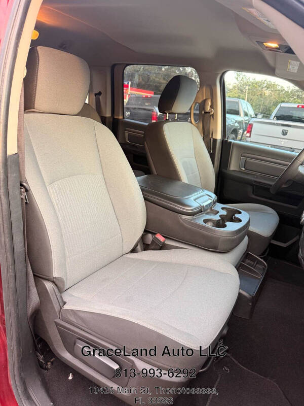 2021 RAM 1500 Classic SLT