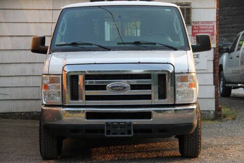 2013 Ford E-Series E-250