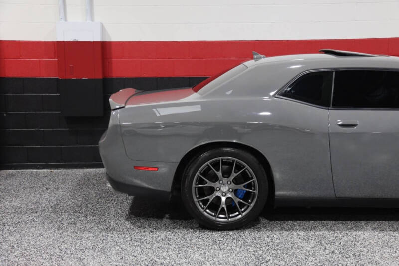 2017 Dodge Challenger SRT 392