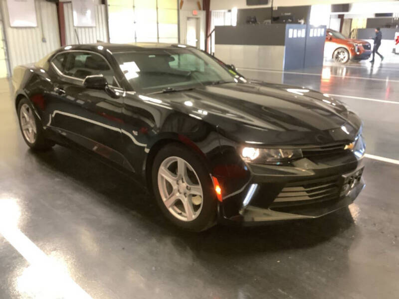 2017 Chevrolet Camaro 1LT's photo