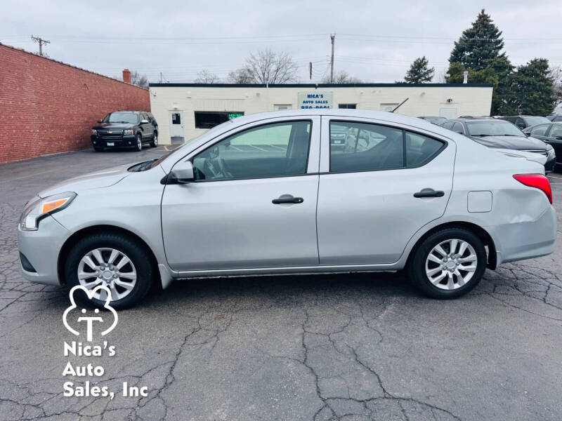 2019 Nissan Versa S Plus