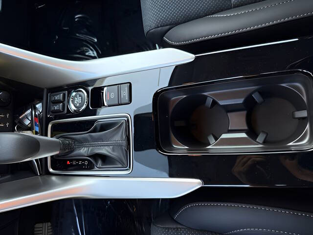 2026 Mitsubishi Eclipse Cross SE